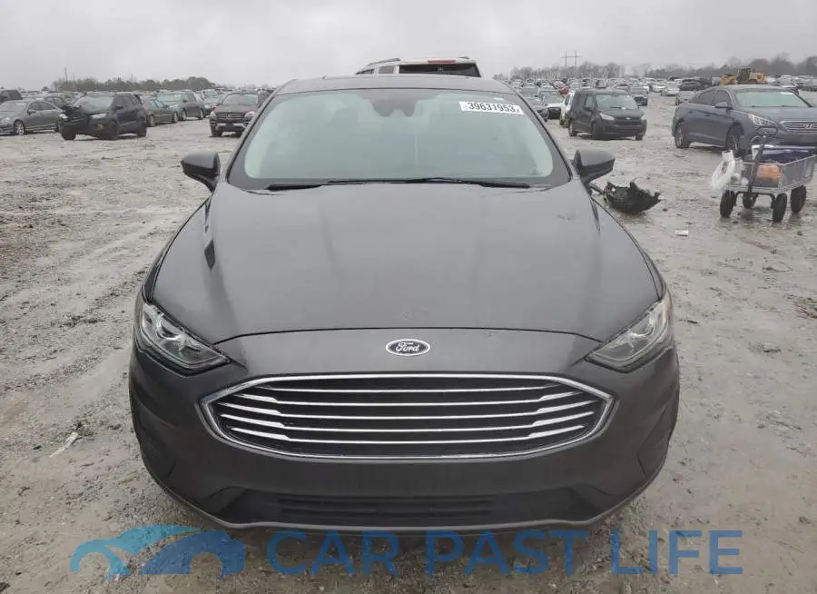 3FA6P0LUXKR110051# 5
