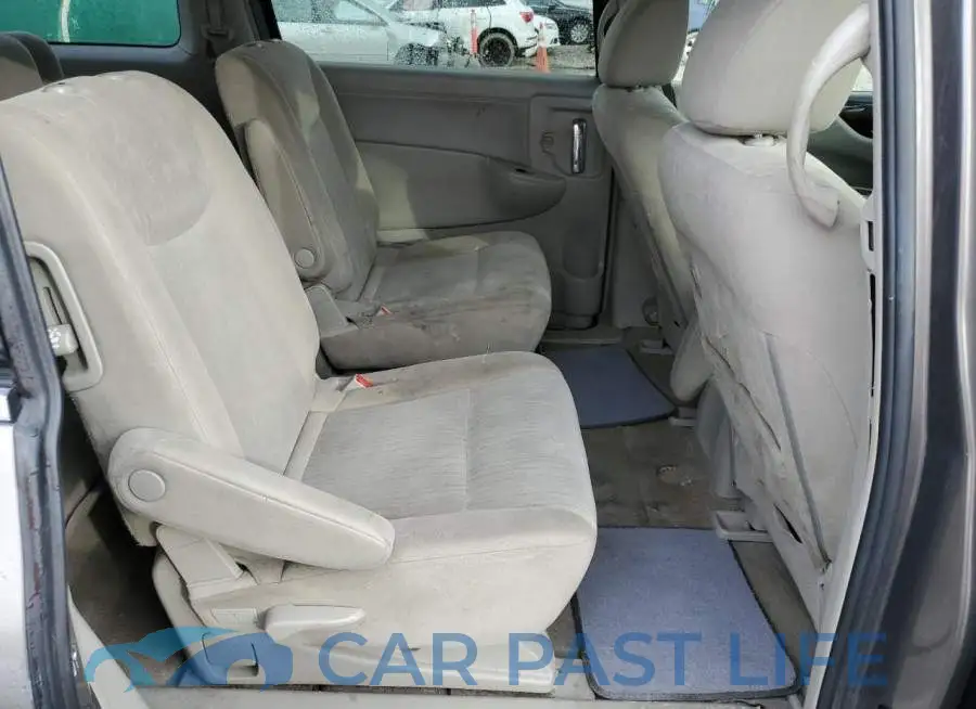 JN8AE2KP2F9121469# 11