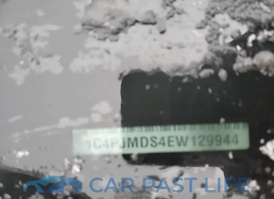1C4PJMDS4EW129944# 13