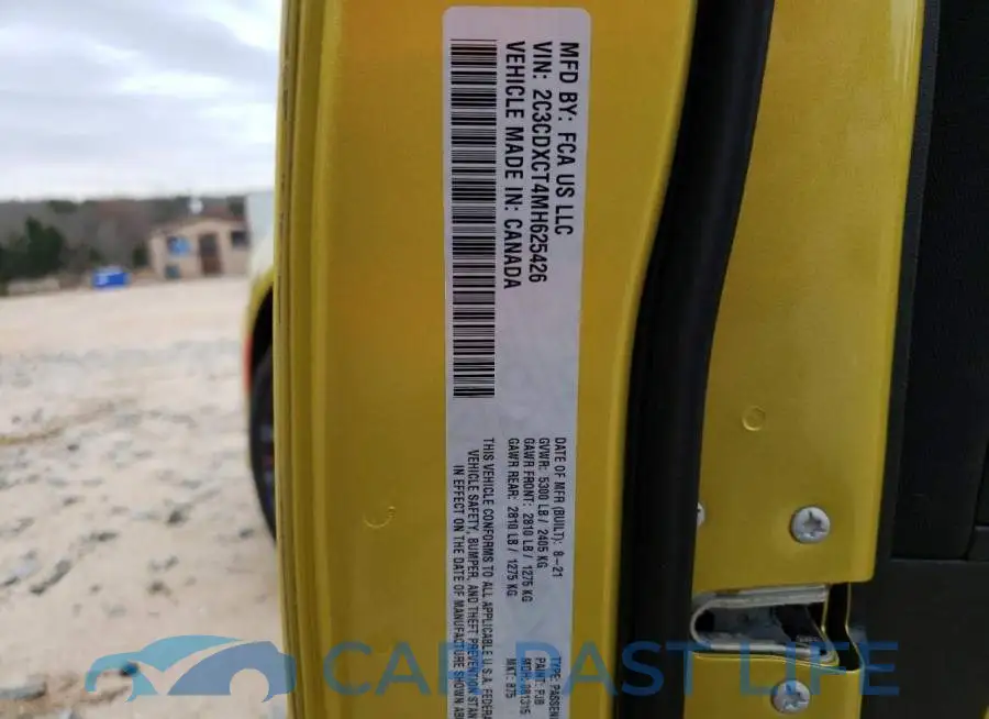 2C3CDXCT4MH625426# 13