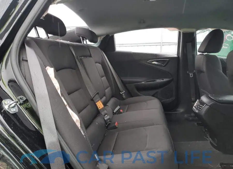 1G1ZD5ST1NF156206# 10