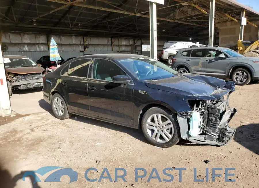 3VW2B7AJ7HM325155# 4