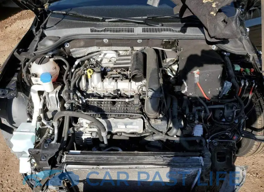 3VW2B7AJ7HM325155# 11