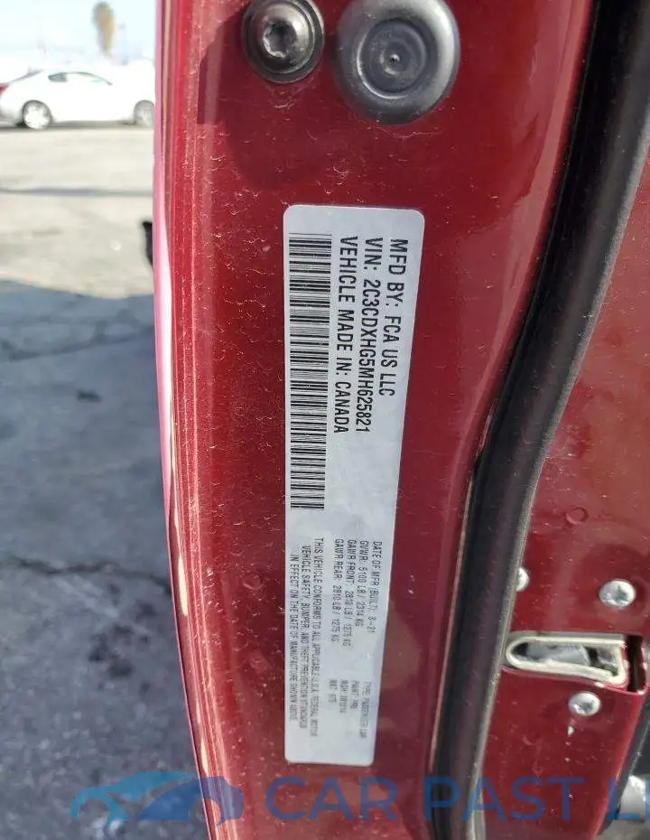 2C3CDXHG5MH625821# 13