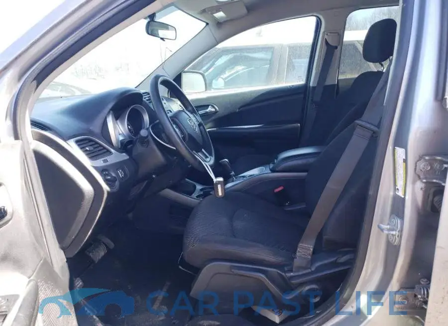 3C4PDCAB0HT622049# 7