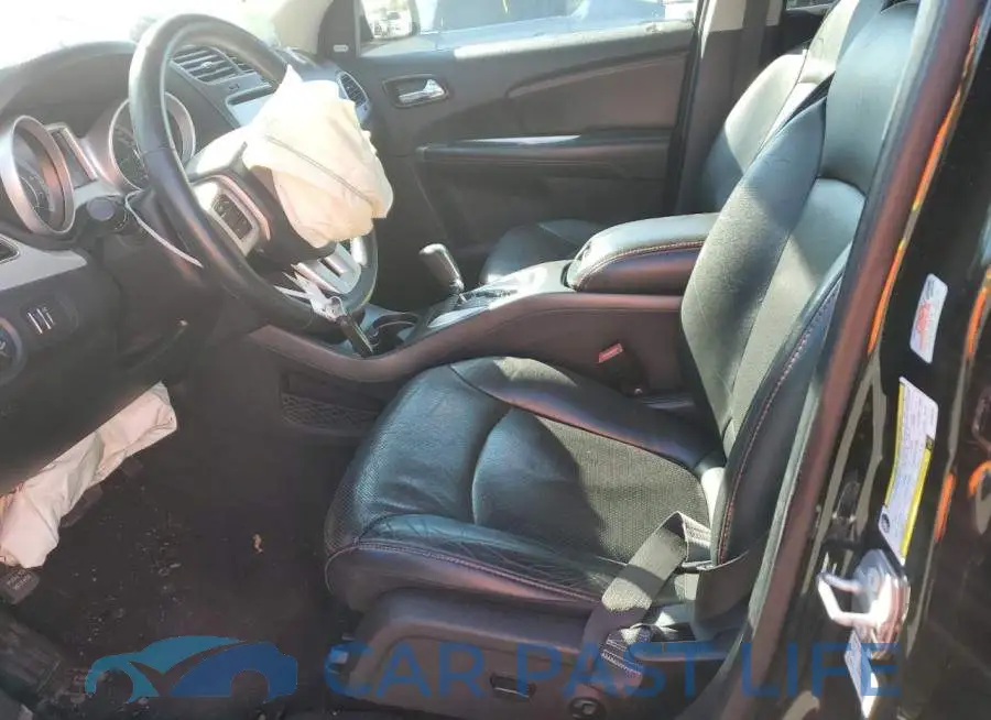 3C4PDCEG9JT462944# 7