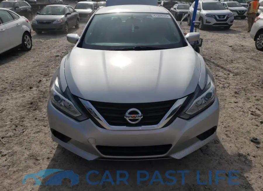 1N4AL3AP6HC158044# 5