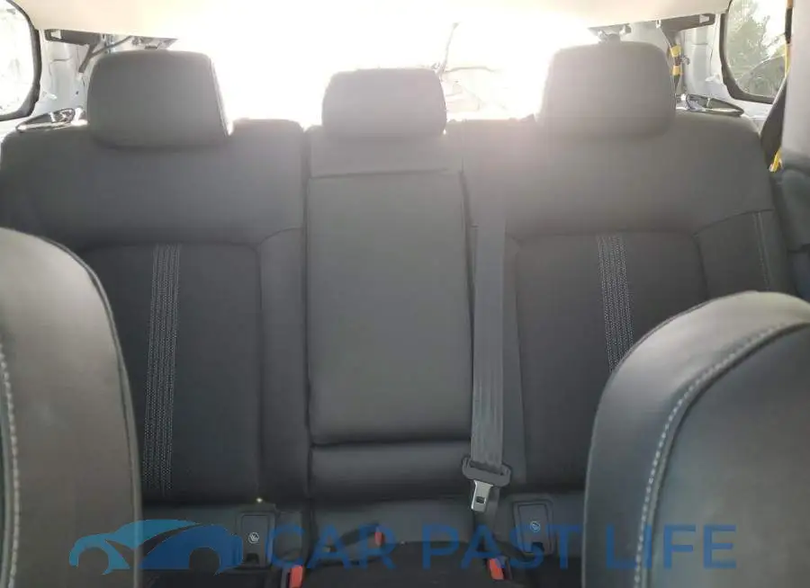 7MMVABCM5PN126946# 10