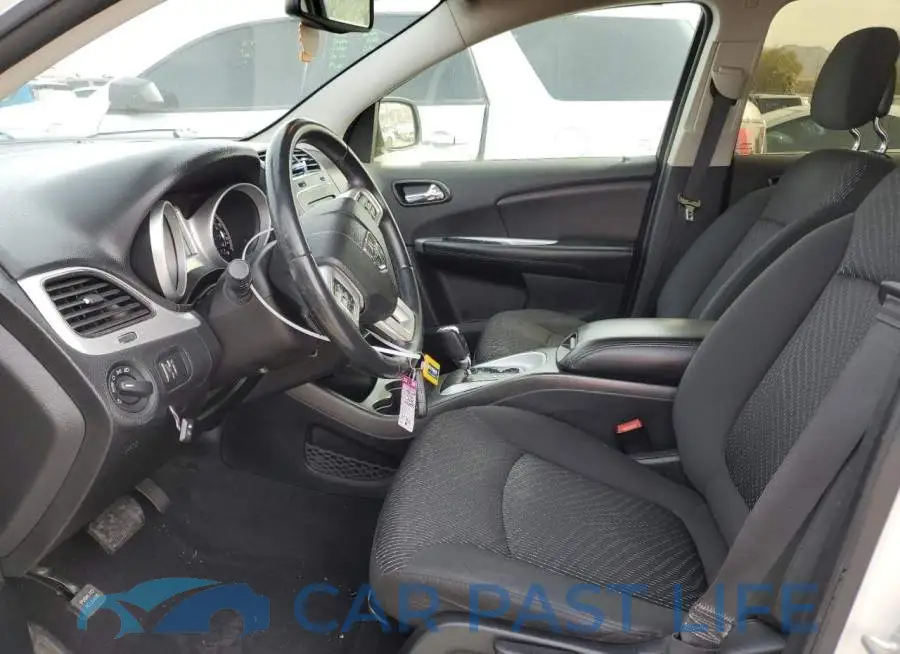 3C4PDCAB8GT249597# 7