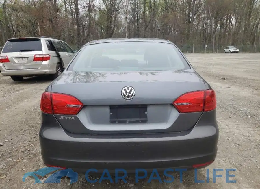 3VW2K7AJ2EM217747# 6