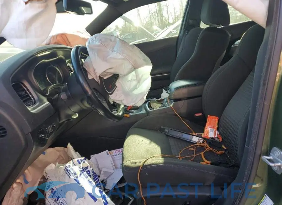 2C3CDXGJ8LH181913# 7