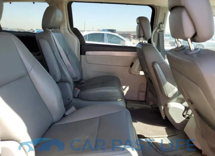 2C4RVABG1ER135106# 11