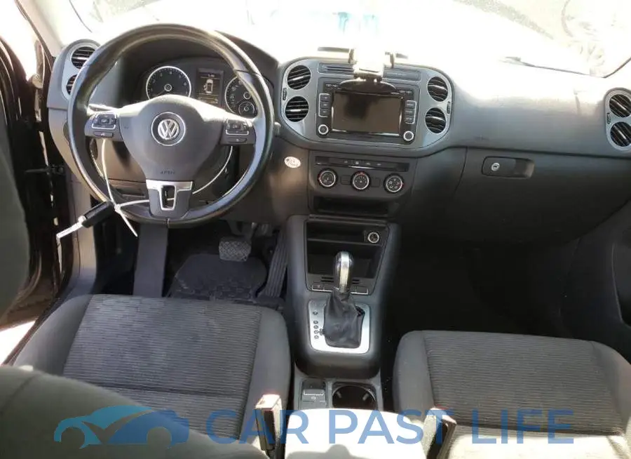 WVGAV7AX0FW593743# 8