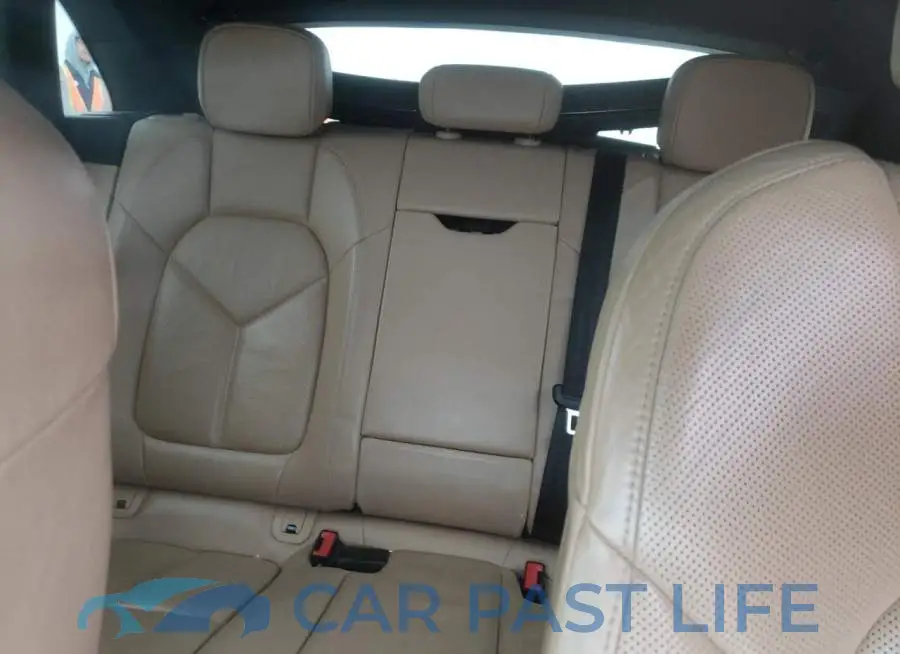 WP1AA2A55HLB04905# 10