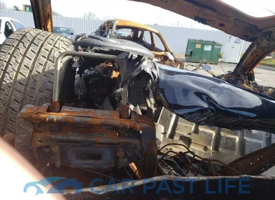 2C3CCABT5LH217260# 8