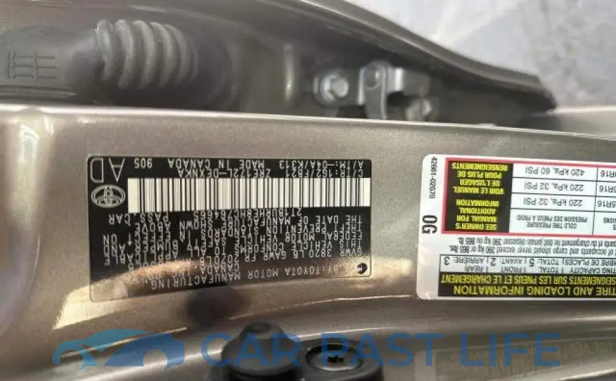 2T1BURHE8HC764665# 10