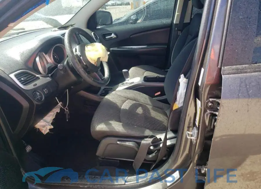 3C4PDCBG6GT156393# 7