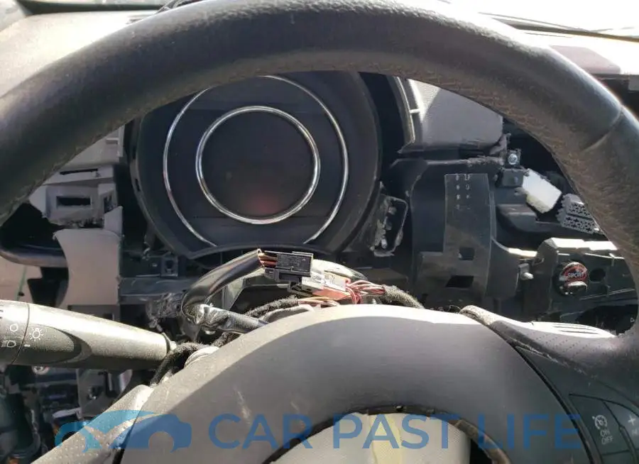 3C3CFFBR8FT541811# 9
