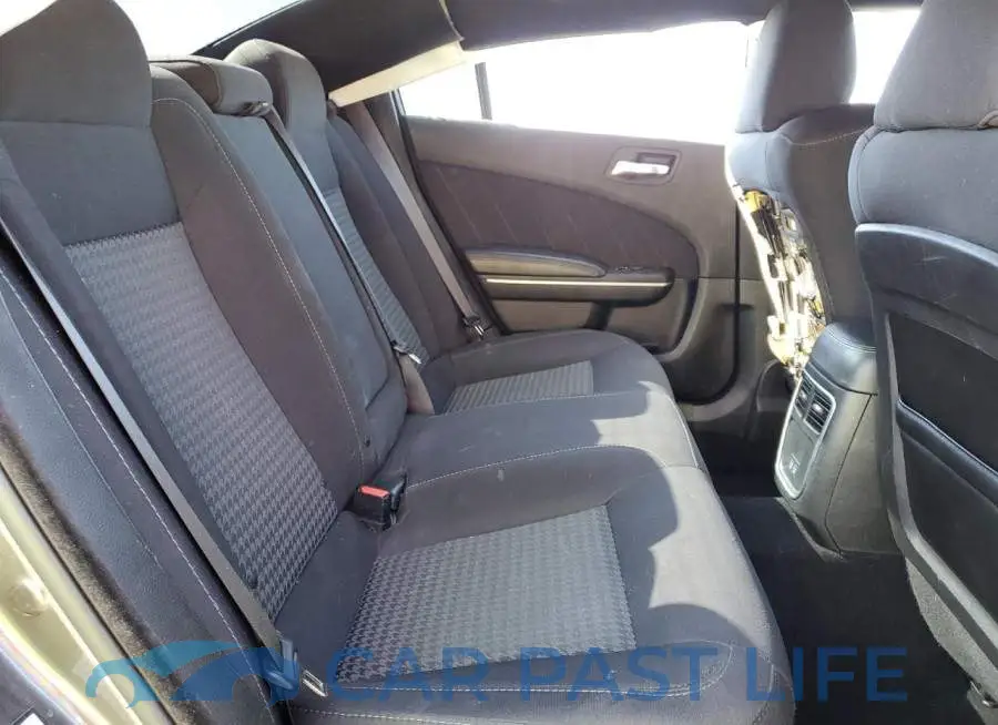 2C3CDXCT8KH633395# 10