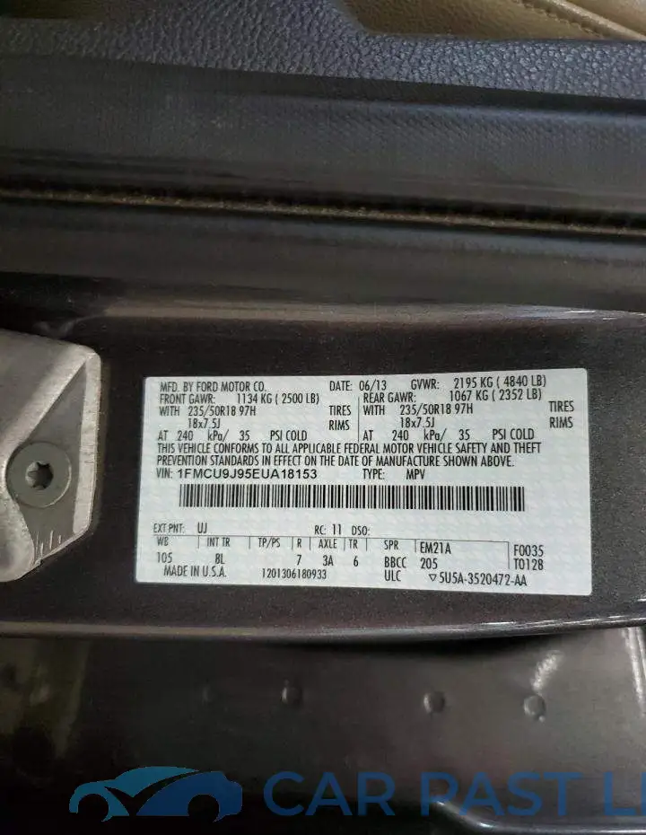 1FMCU9J95EUA18153# 12