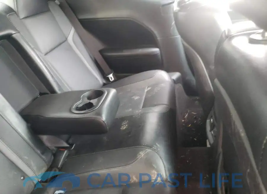 2C3CDZBG8FH705735# 10