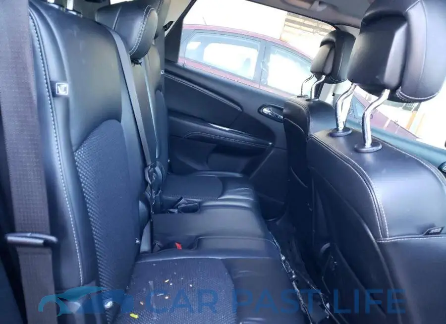 3C4PDCGB1LT201571# 10