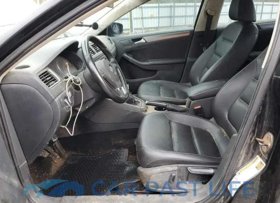 3VW3L7AJ6EM421890# 7
