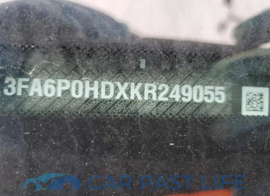 3FA6P0HDXKR249055# 12