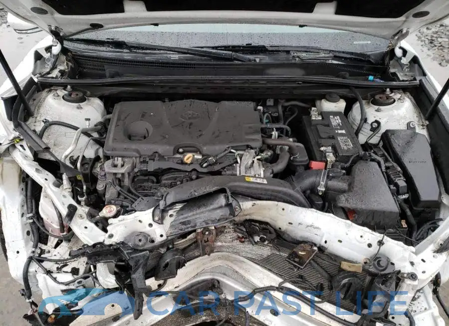 4T1B61HK1JU053184# 11