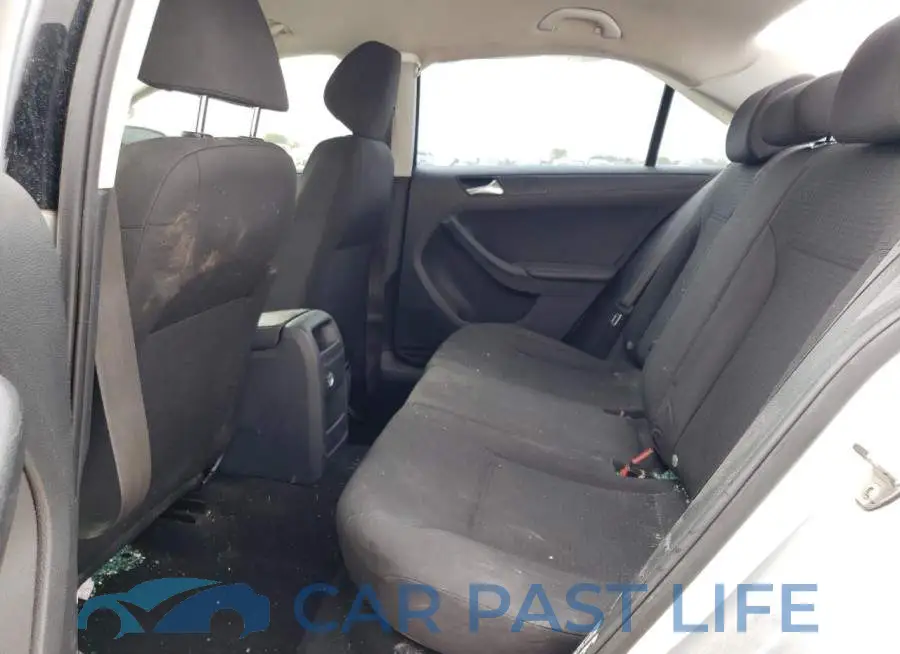 3VW1K7AJ8FM295141# 10