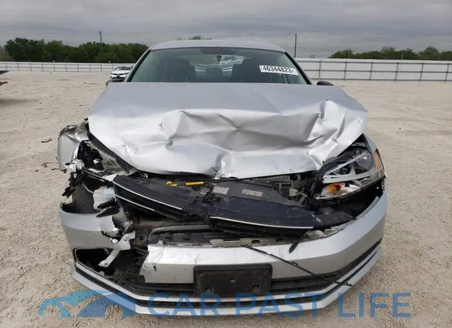 3VW1K7AJ8FM295141# 5