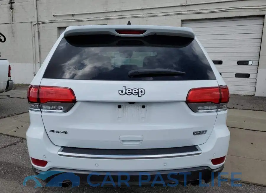 1C4RJFBG2JC162861# 6
