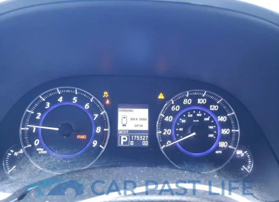 JN8CS1MW8EM410495# 9