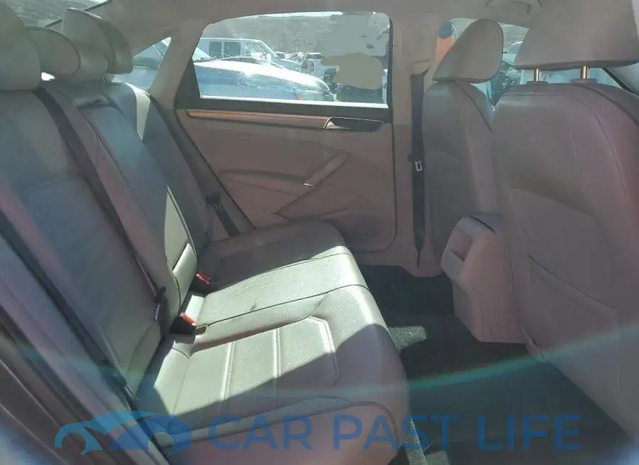 1VWDT7A31HC029167# 10