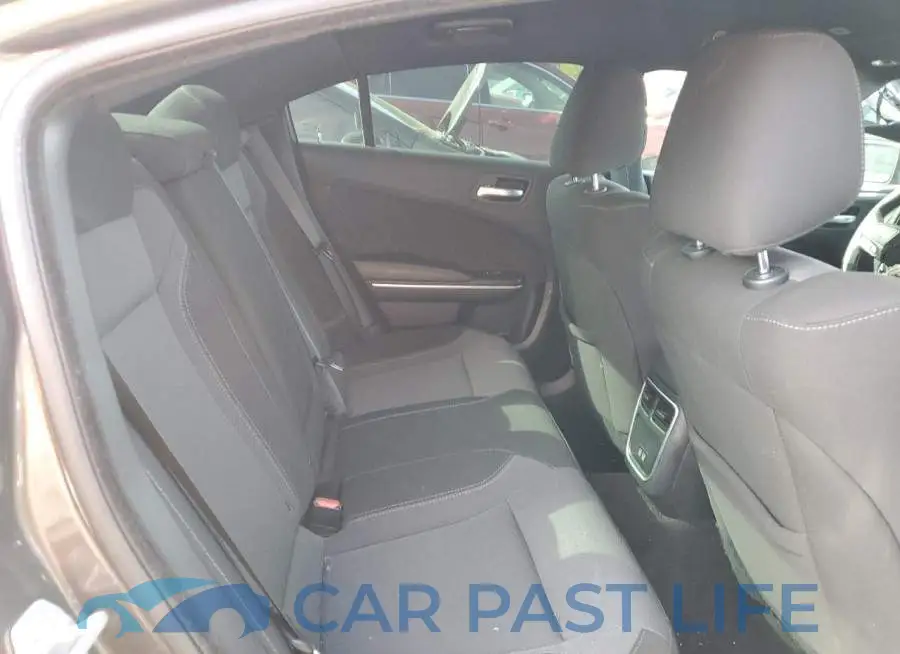 2C3CDXBG5LH229475# 10
