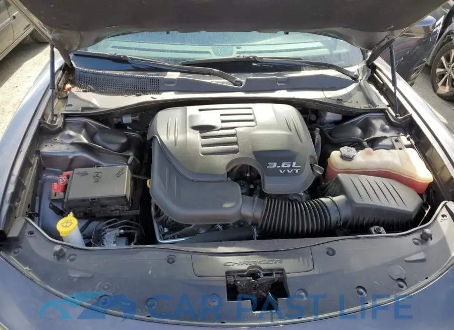 2C3CDXBG5LH229475# 11