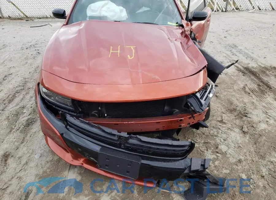2C3CDXBG8NH176998# 11