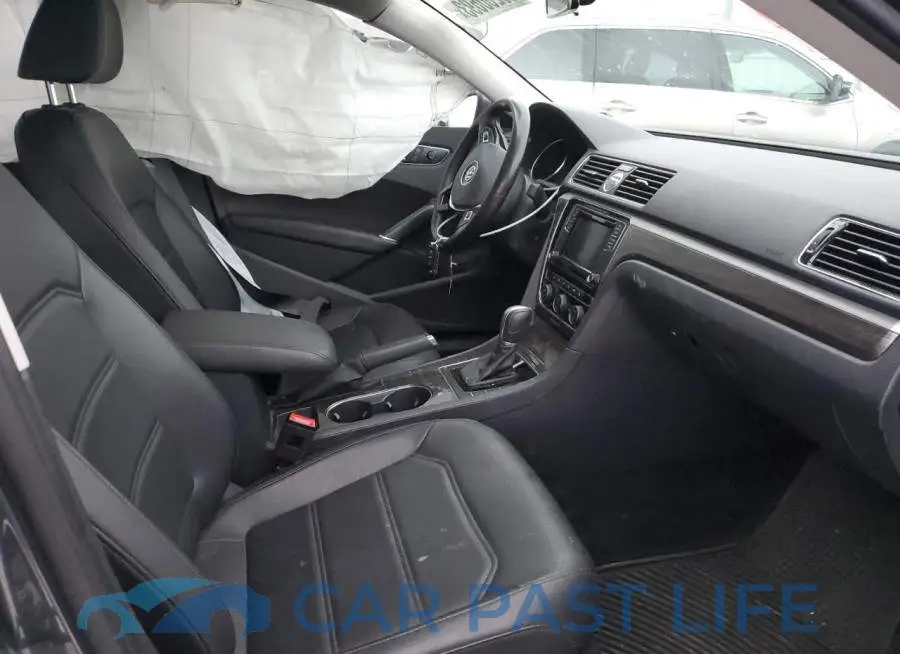 1VWBT7A37HC073973# 7