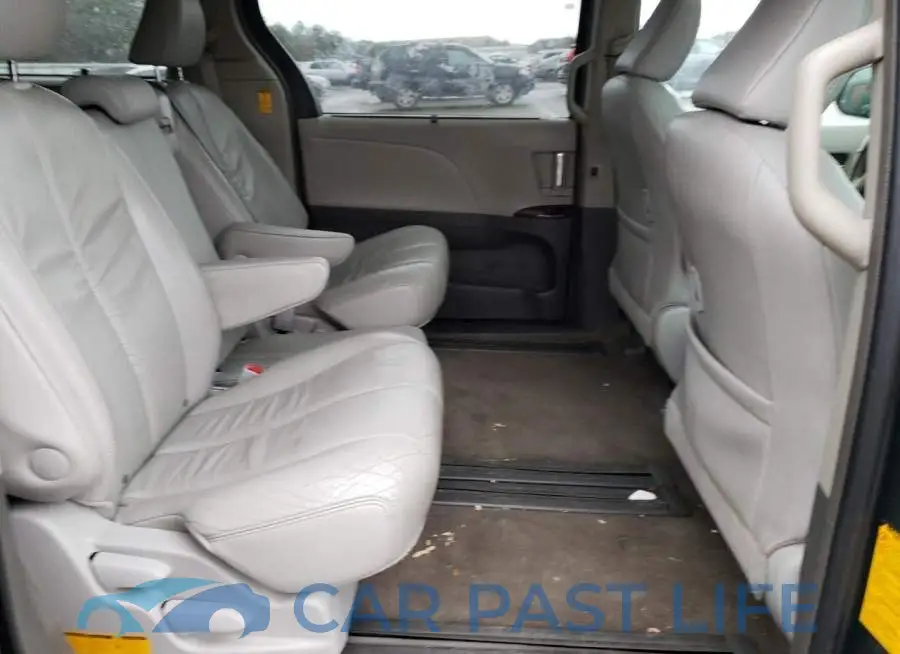 5TDYK3DC8ES512466# 11