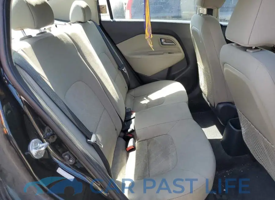 KNADM4A30H6057732# 10