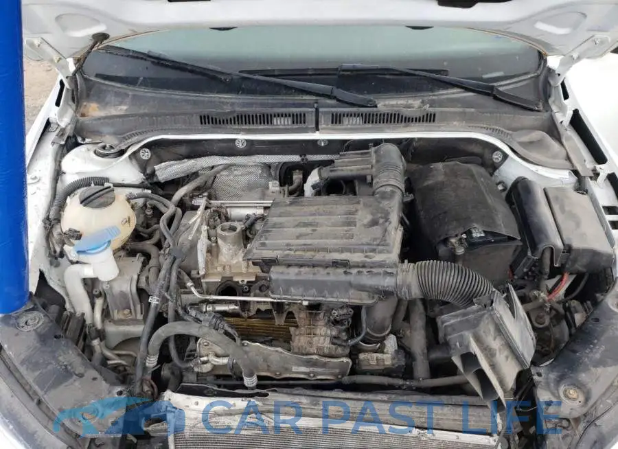 3VW2B7AJ6HM228173# 11