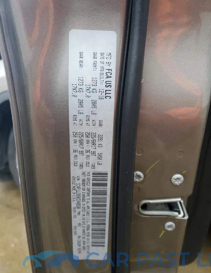 1C4PJLCB5KD348530# 13