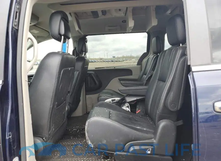 2C4RC1CGXER408886# 10