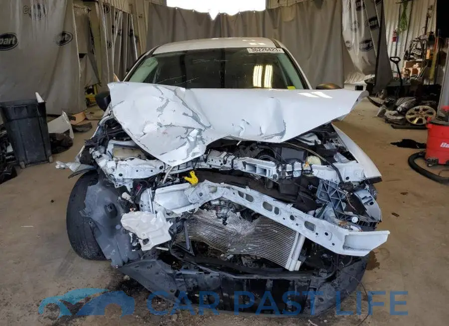 1FADP3E20JL265130# 5