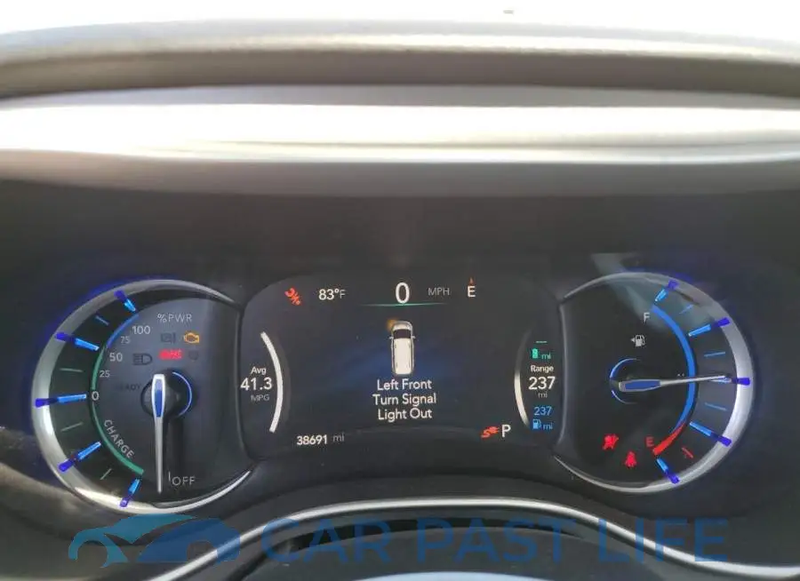 2C4RC1H71JR159400# 9