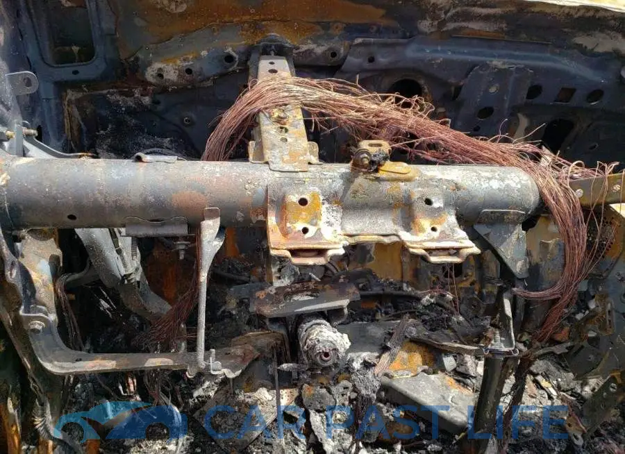 4T1BF1FK9HU377058# 9