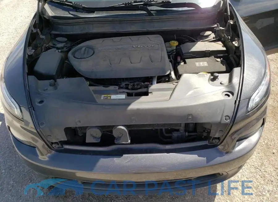 1C4PJMCS8FW758173# 12