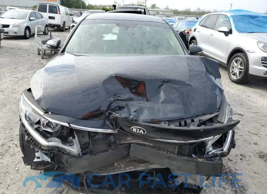 5XXGT4L30HG155600# 5