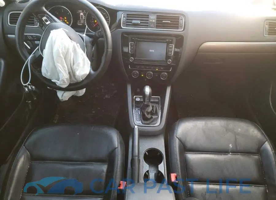 3VWLA7AJ7FM332692# 8
