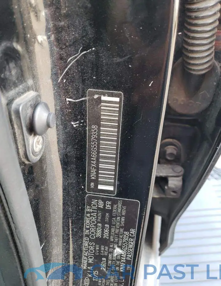 KNAFX4A66G5579358# 12